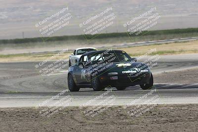 media/Jun-01-2024-CalClub SCCA (Sat) [[0aa0dc4a91]]/Group 3/Race/